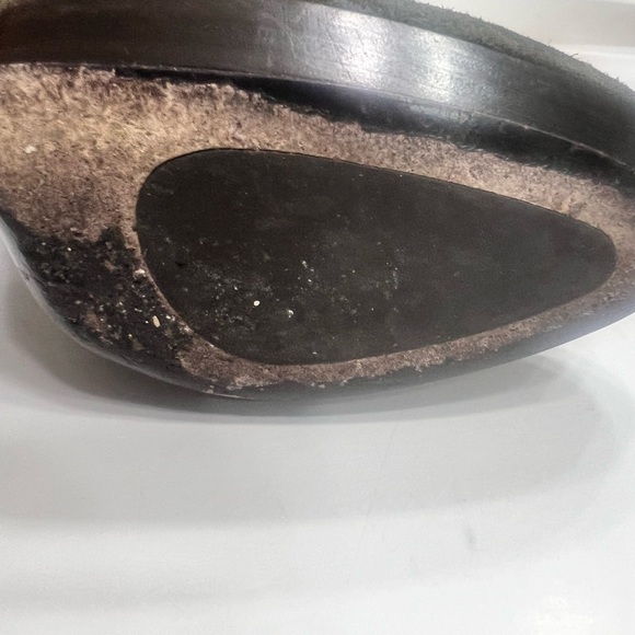 Burberry heels - Picture 2 of 8